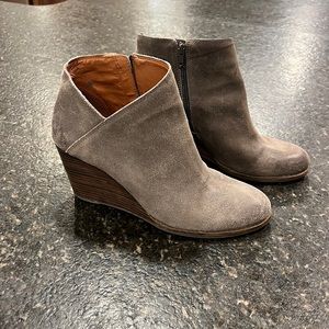 Lucky Brand Grey Wedge Bootie - size 11